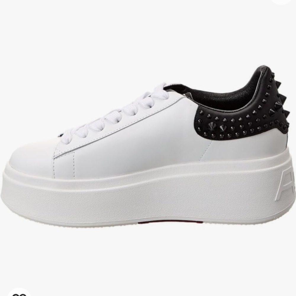 Ash Studded Leather Platform size 9
Sneaker Saks 5th Ave org $225 paid $139.99